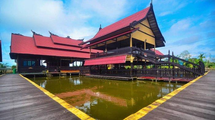 Rumah Adat Tidung